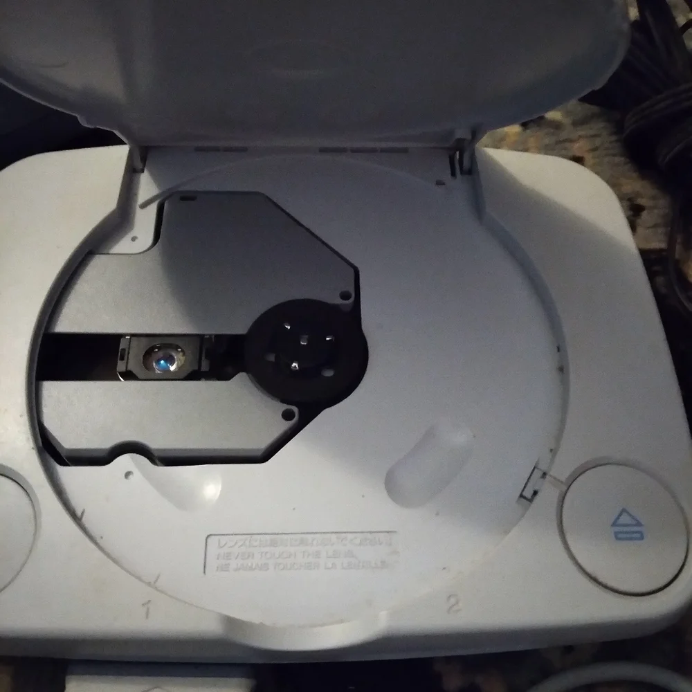 Sony PSone Mini Console with original controller and cables +FREE game